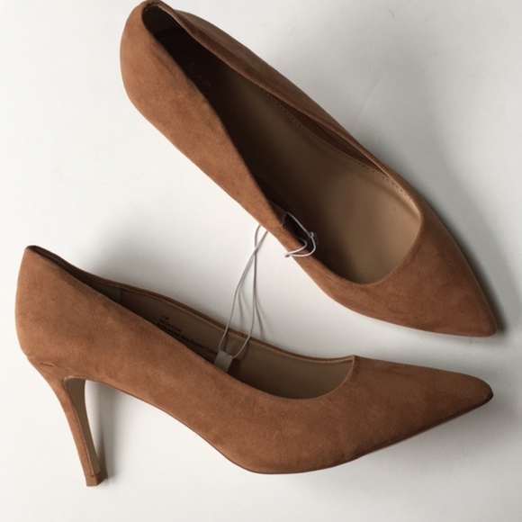 wide width nude shoes